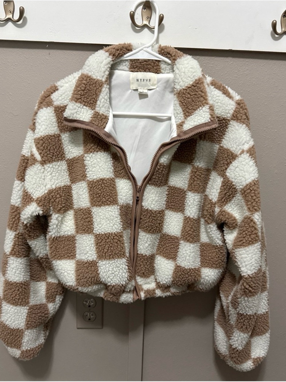 HYFVE Cream & Brown Checkered Sherpa Zip-Up Jacket